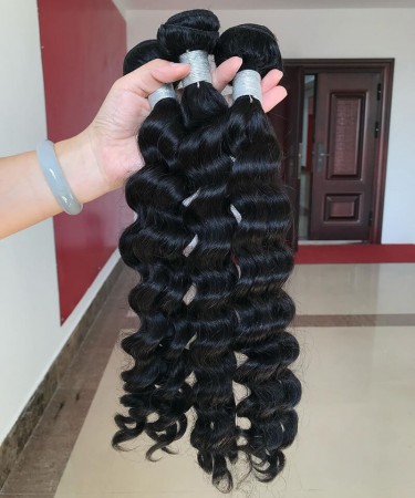 Brazilian Loose Wave Virgin Hair Bundles 10-30 Inches Loose Wave