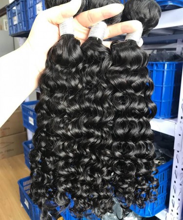 Loose Curly Brazilian Virgin Hair Bundles 10-30 Inches Natural Color