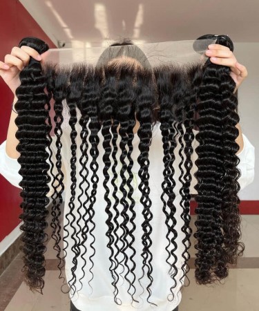 Deep Wave Human Hair Three Bundles With 13X4 Lace Frontal Closure 1 pieces /Set 13*4 Lace Closure With Three Deep Wave Human Hair Bundles