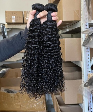 Deep Curly Human Hair Three Bundles With 360 Lace Closure 1 pieces /Set 360 Lace Closure With Three Deep Curly Human Hair Bundles