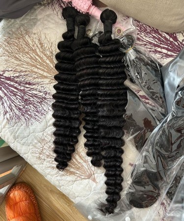 Deep Wave Human Hair Four Bundles With 360 Lace Closure 1 pieces /Set 360 Lace Closure With Four Deep Wave Human Hair Bundles